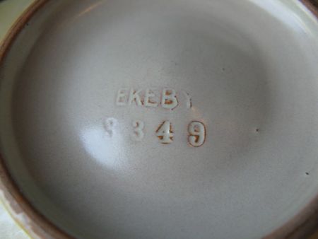 Yellowish/green bowl 3349