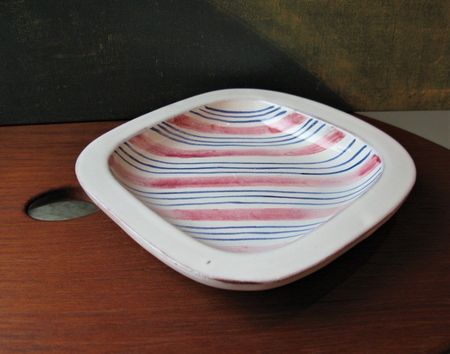 Tricolor ashtray 95
