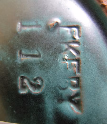 Green vase 112