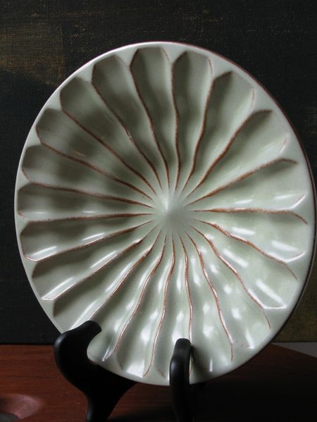 Light green bowl 134