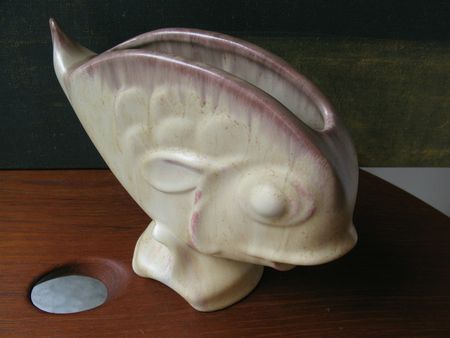 Beige napkin holder 320
