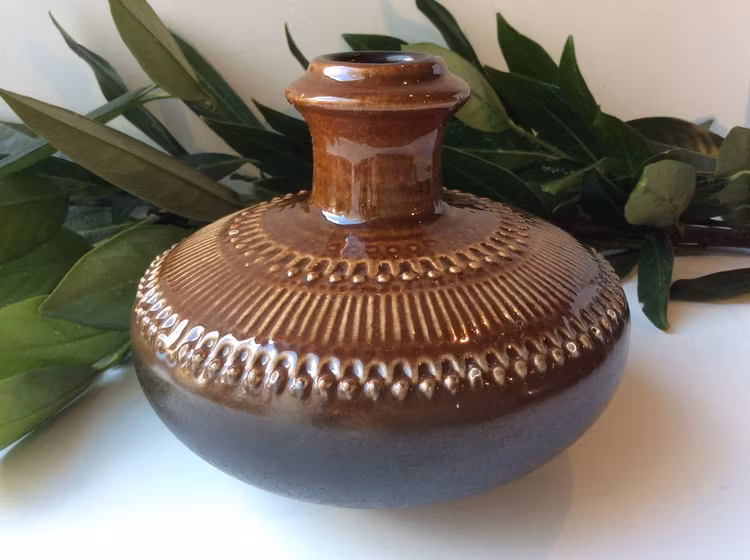 Brown Luna vase 8058M