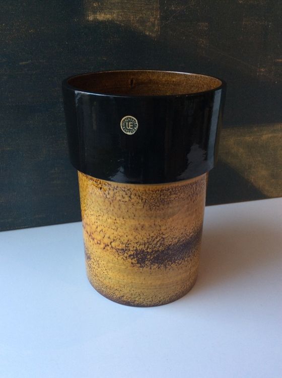 Creo vase 2575