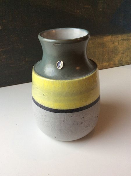 Lady vase 9053M