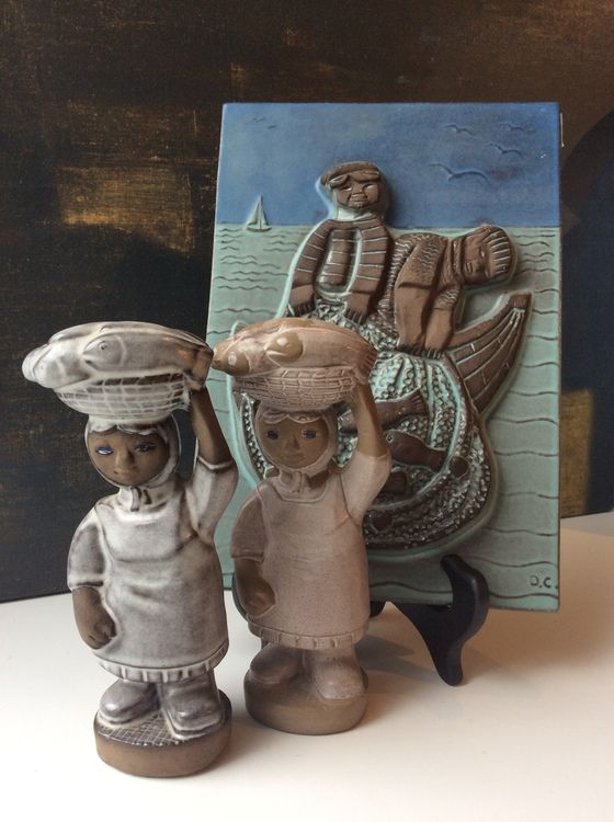Dorothy Clough  ”Fisherman and women”  1968