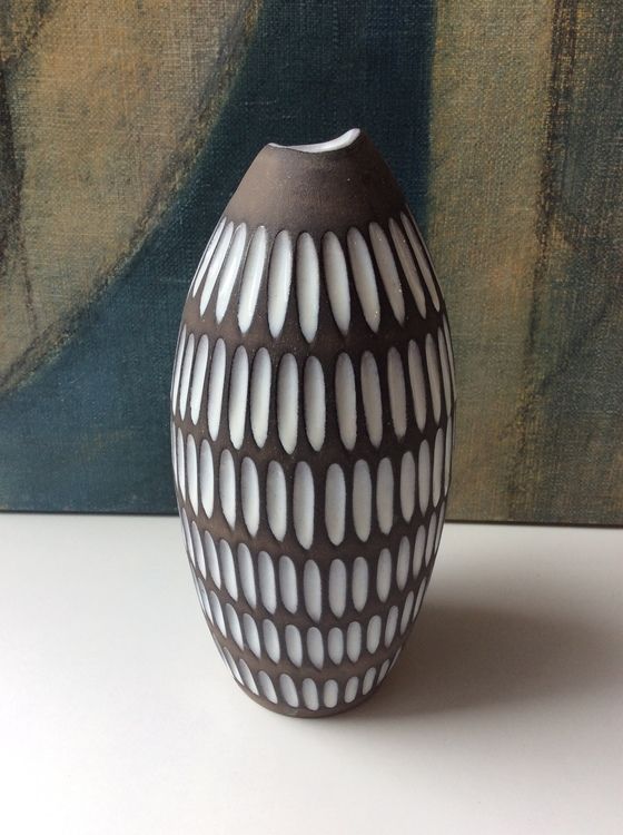 Negro vase 2132