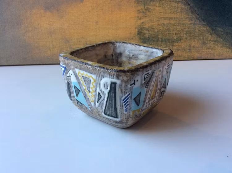Bowl 4065