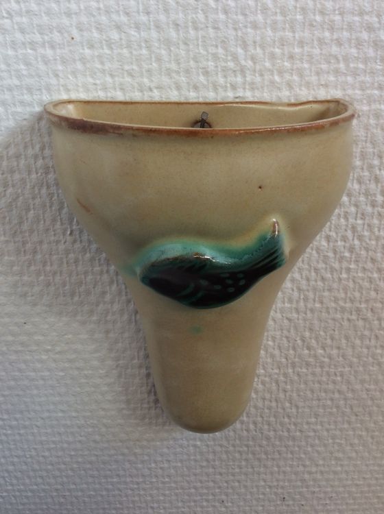 Wall vase 17