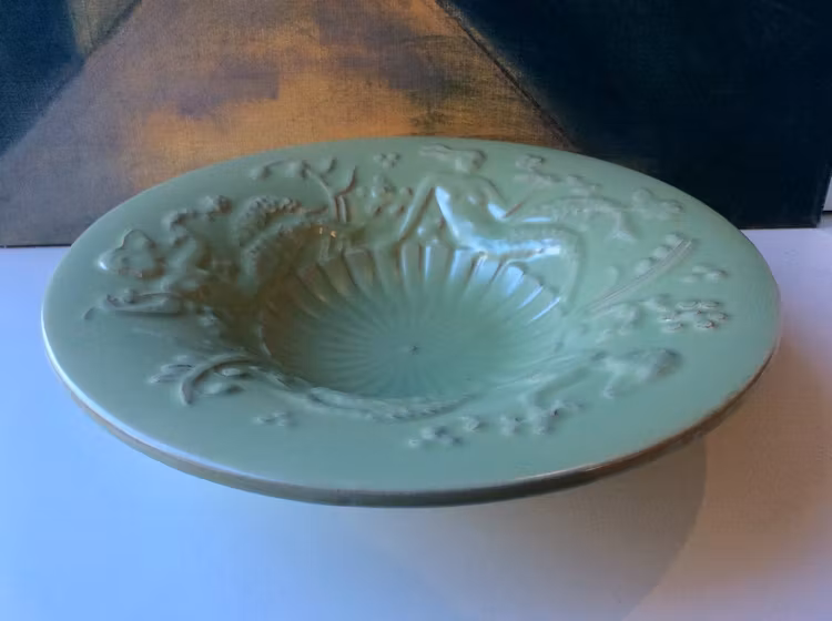 Green bowl 68