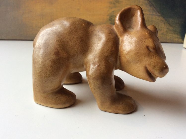 Bear figure 2 light brown