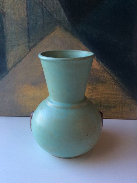 Large green vase 112