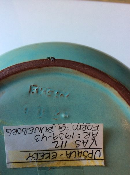 Large green vase 112
