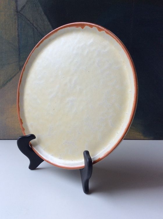 Yellow/orange tray 1