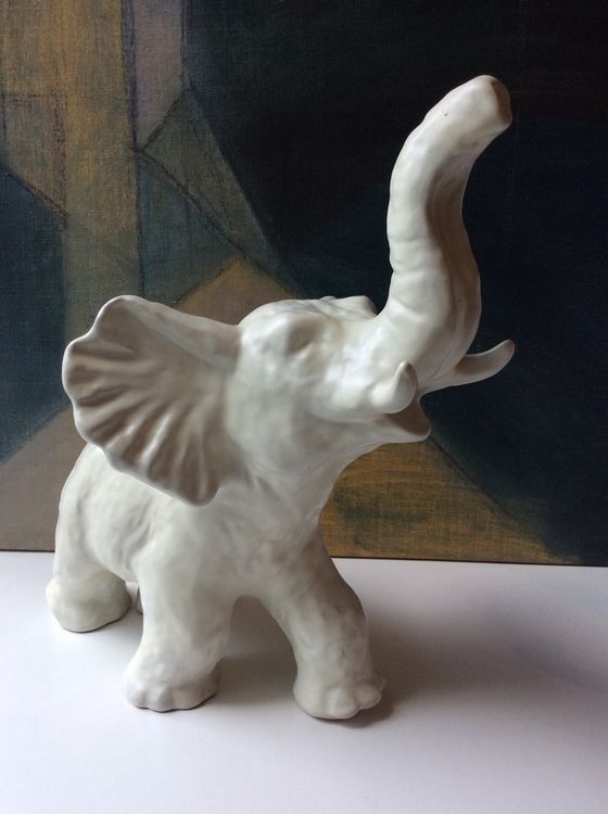 Elephant 57