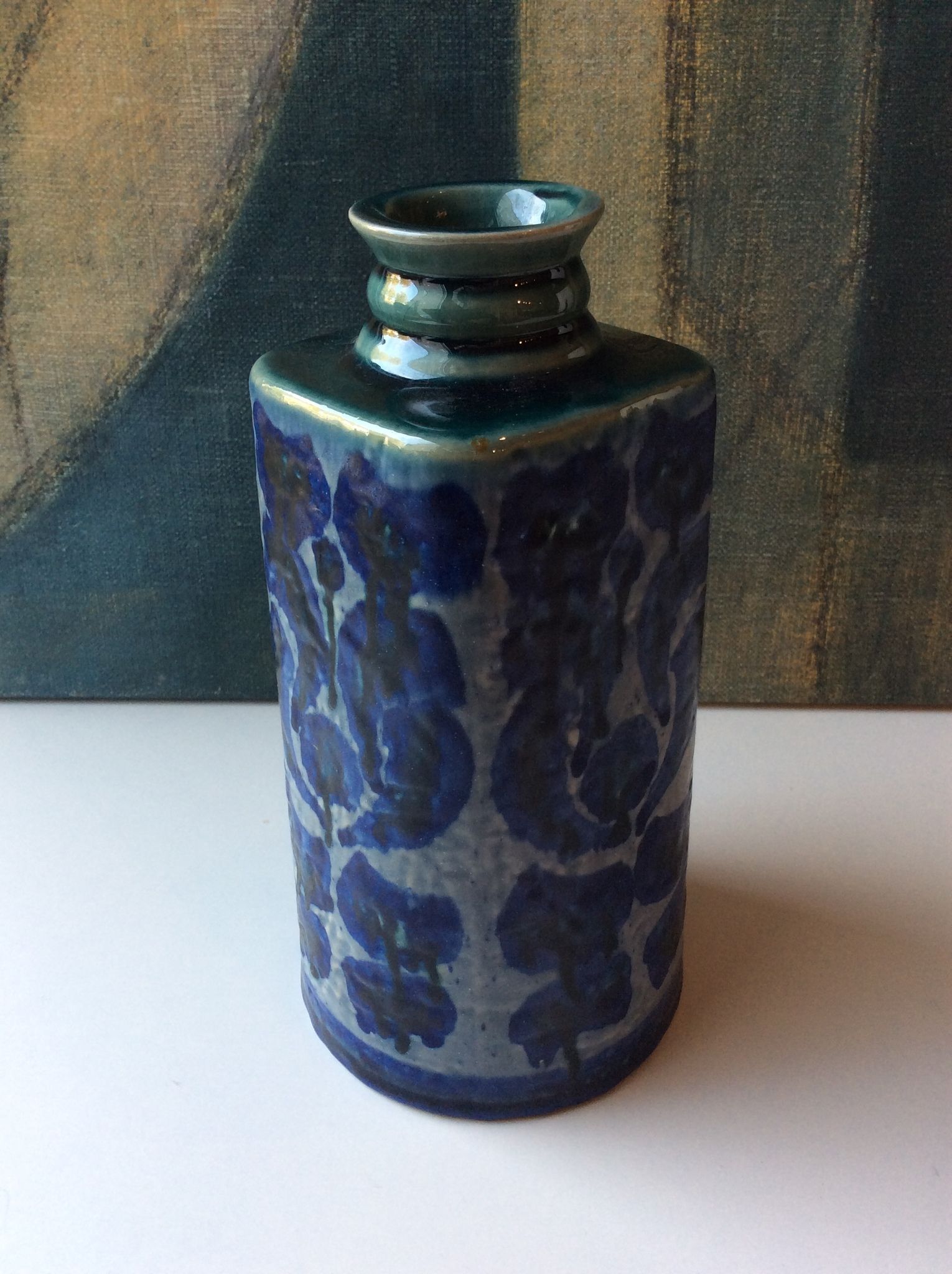 Anaconda vase 7052G