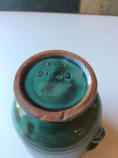 Green vase 2653