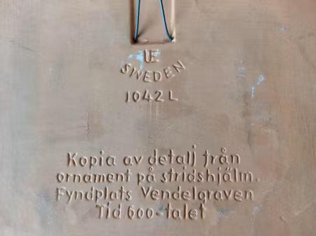 Wall plate 1042L