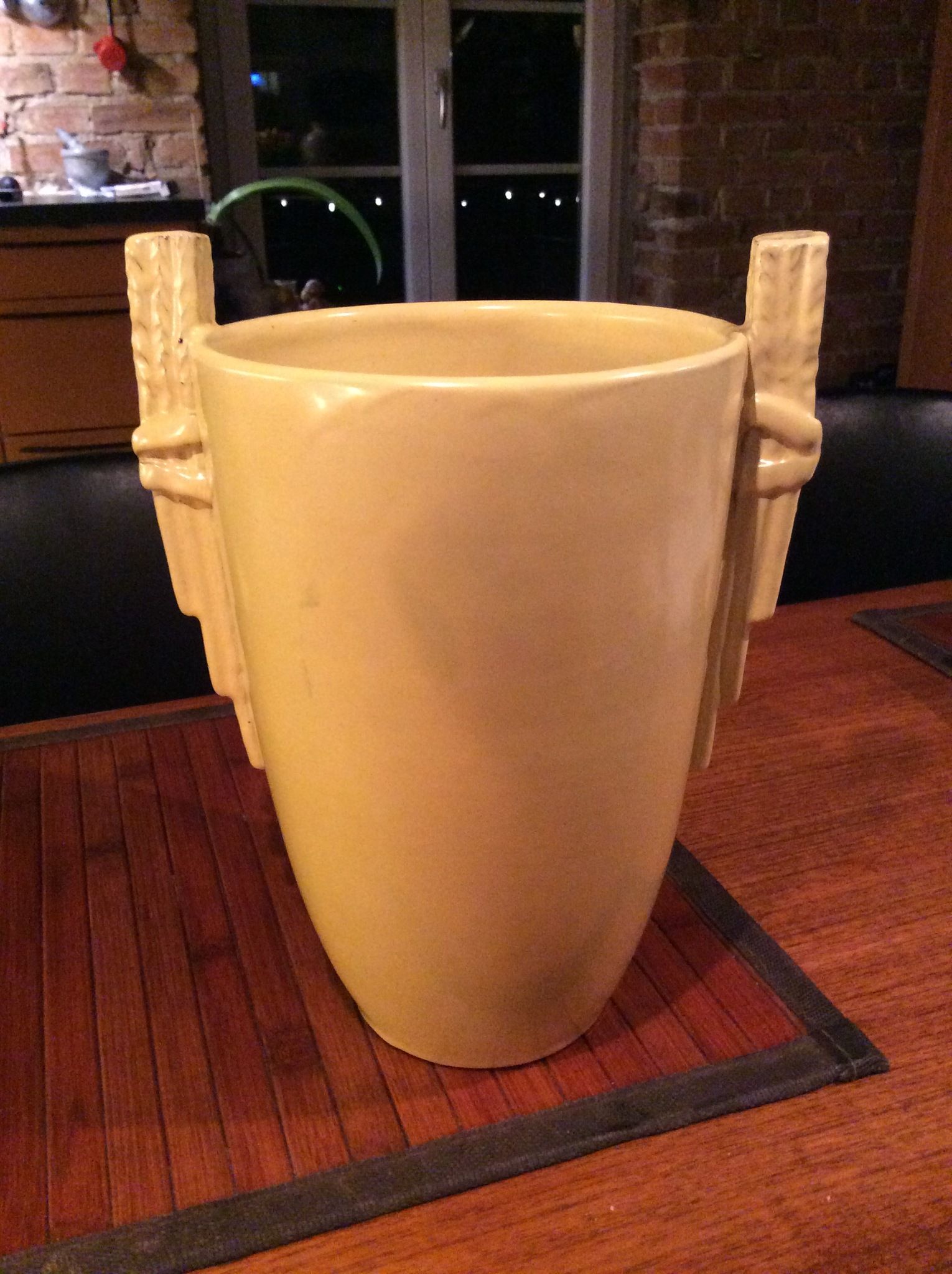 Skawonius Yellow vase 5012