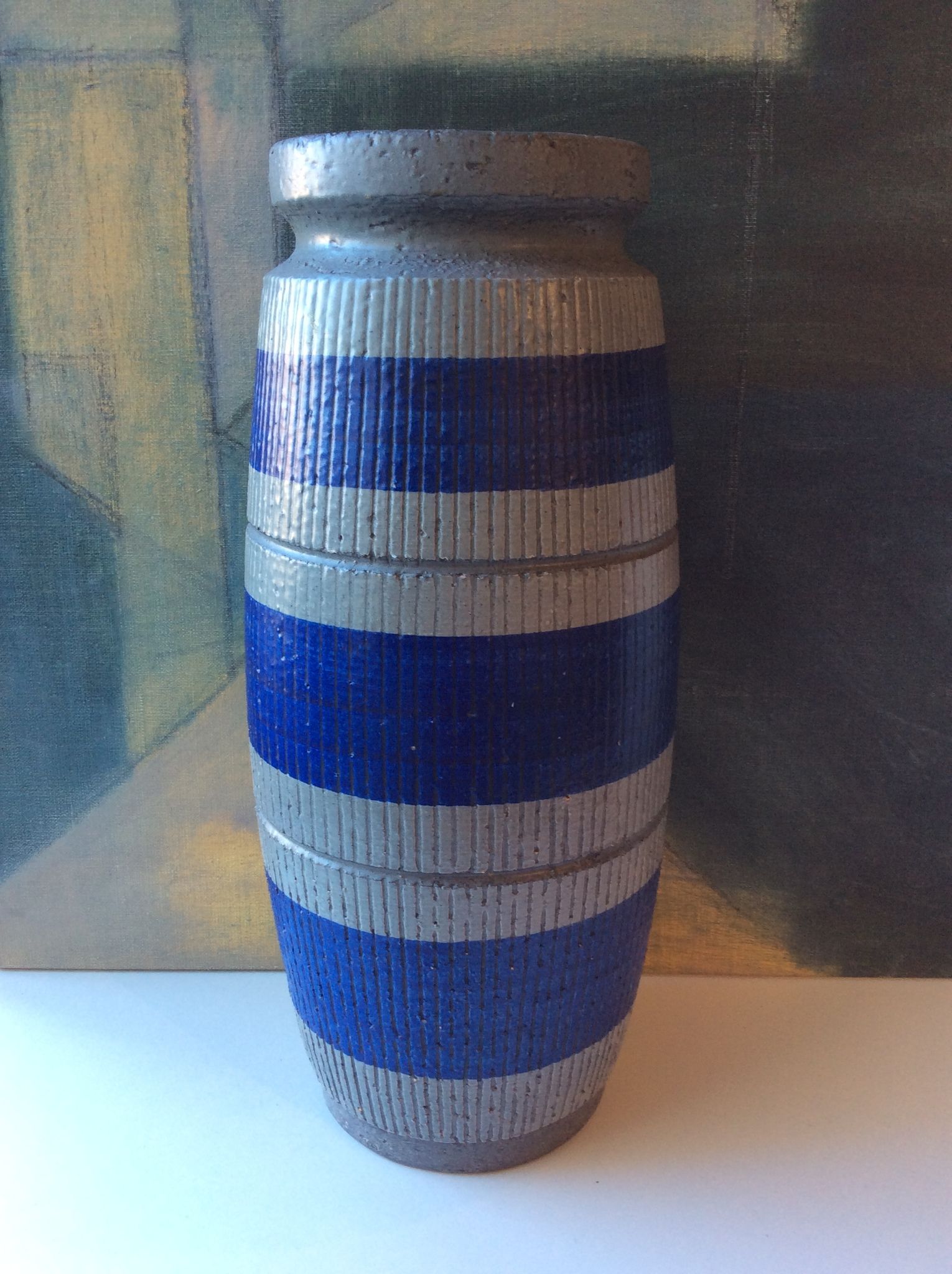 Buster floor vase 9036S
