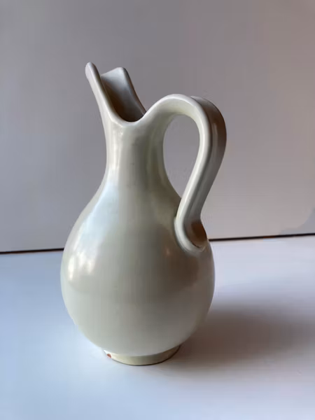 Vicke white krus 64