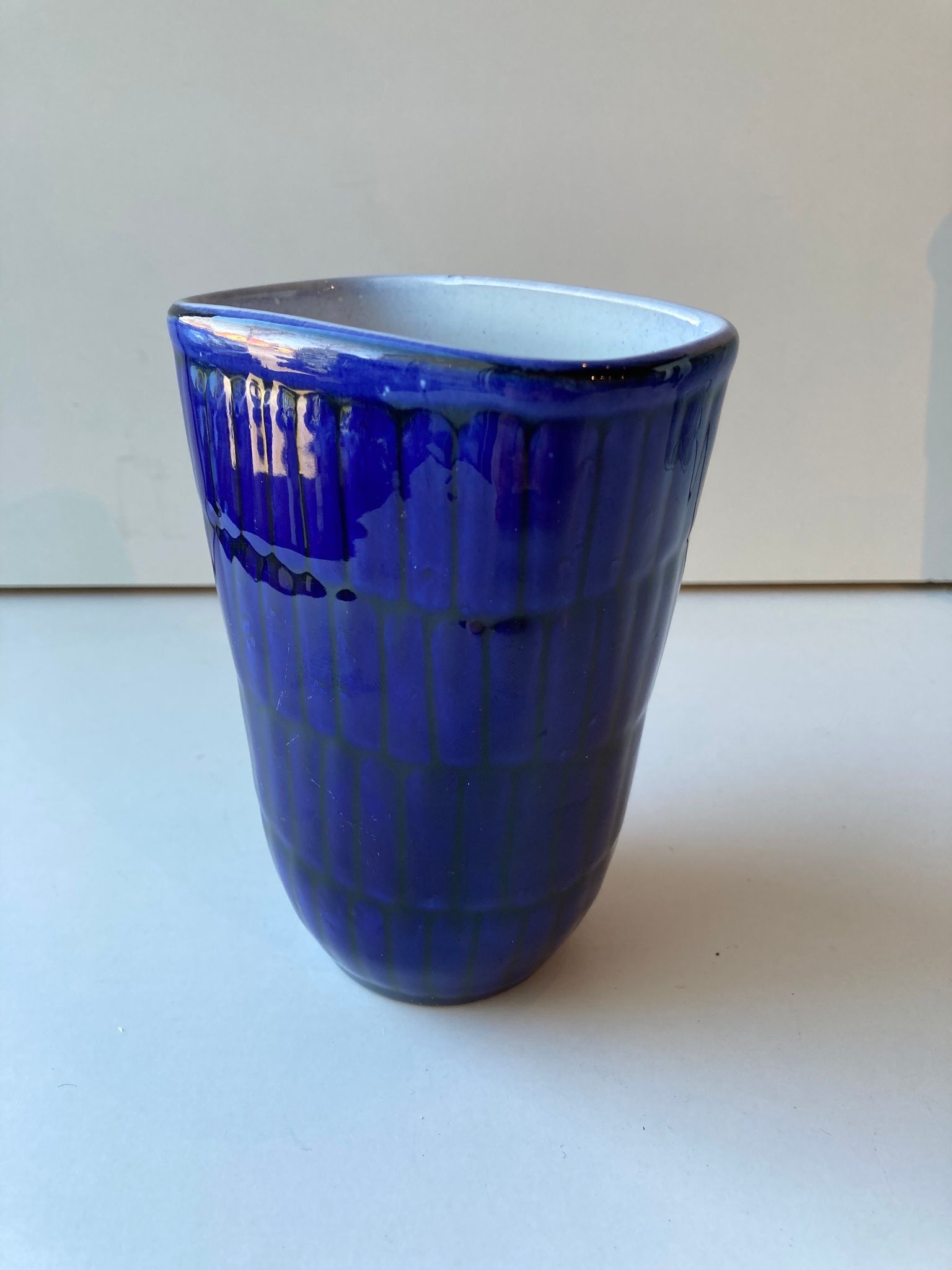 Blue vase 121