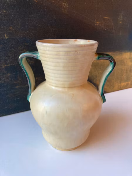Vase 66