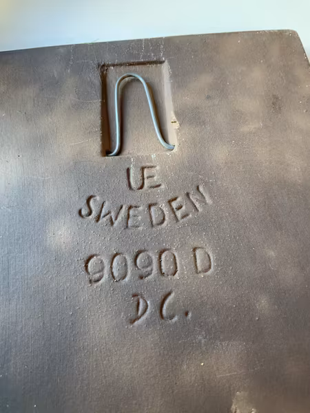 Linda wall plate 9090D