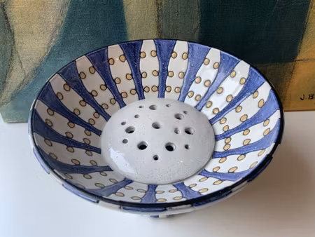 Iris bowl 329