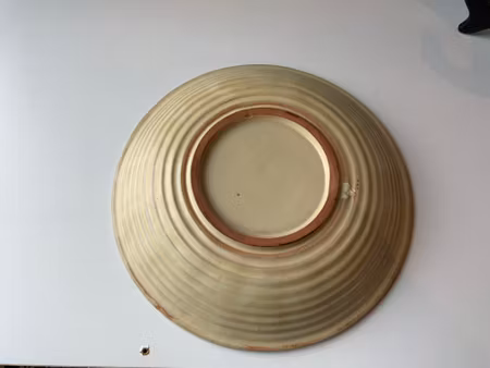Yellowish/green bowl 78