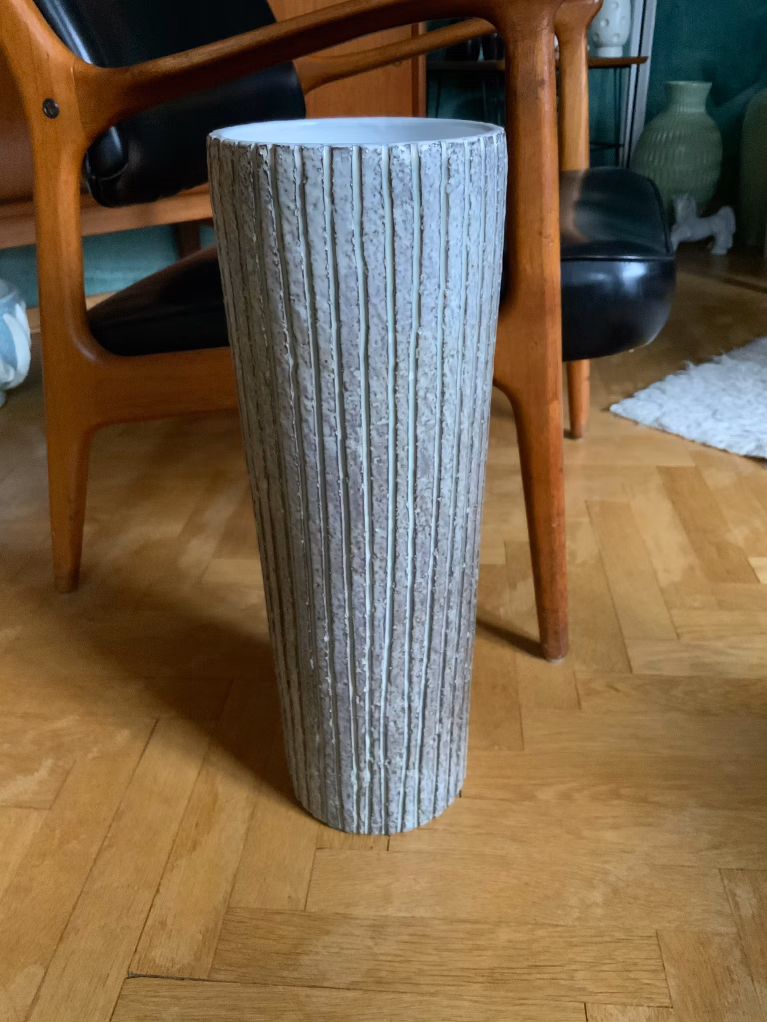 Trinidad floor vase 4385