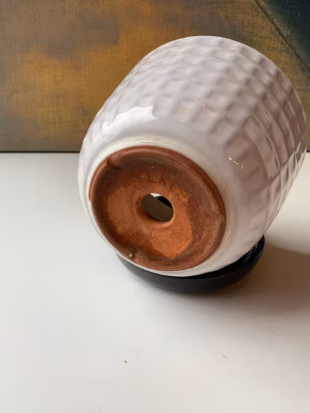 Gunilla flower pot
