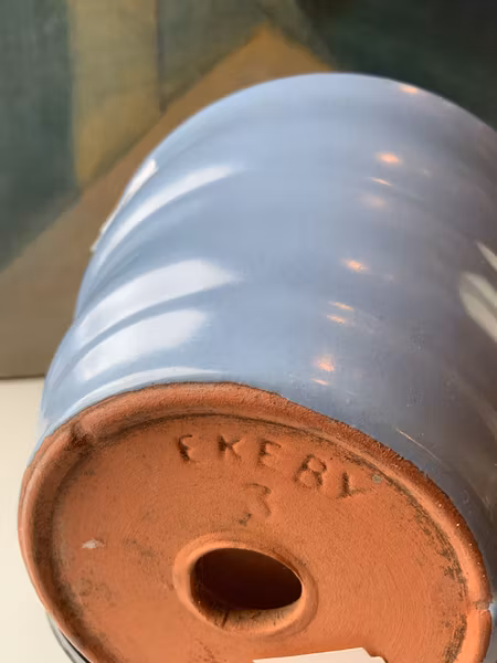 Bella blue flower pot