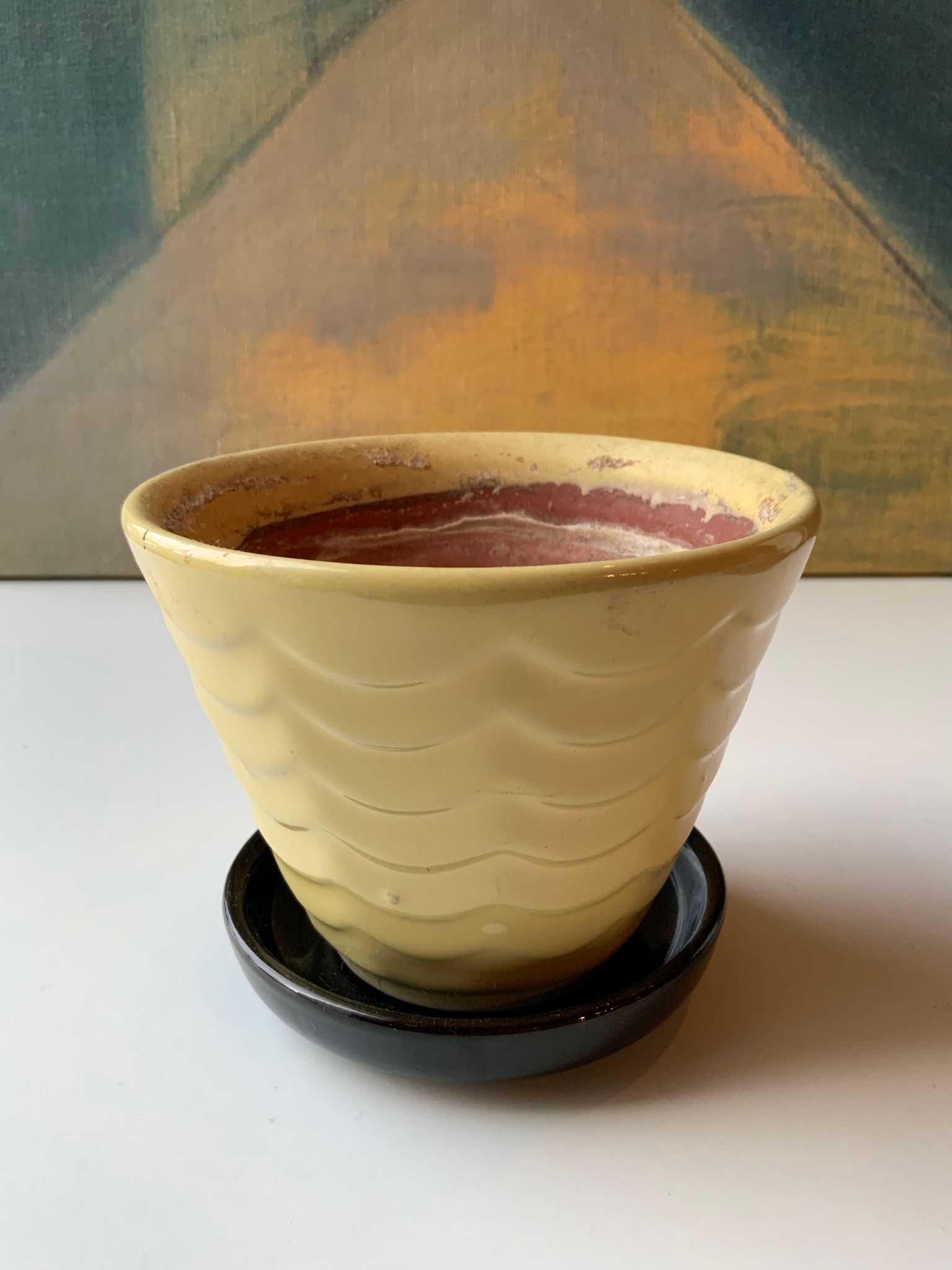 Ekeby yellow flower pot 1049/10