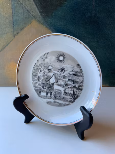 Karlskrona Exotica plate and 6 small plates