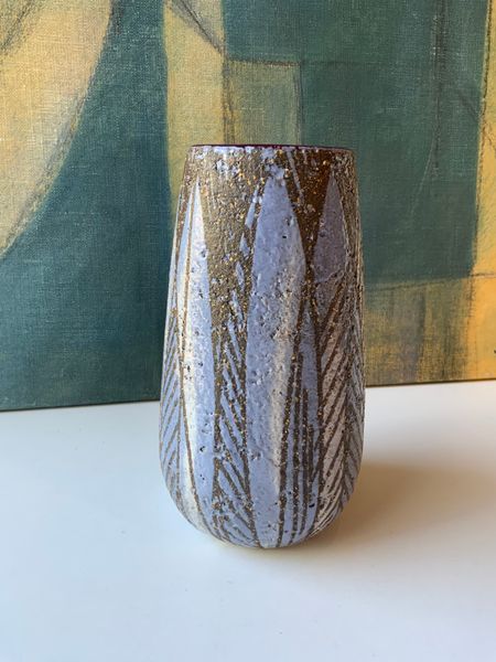 Vienna vase 2591