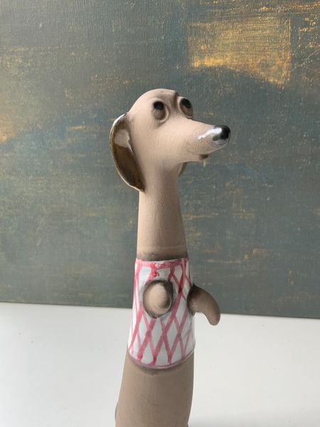 Dog figure 8014