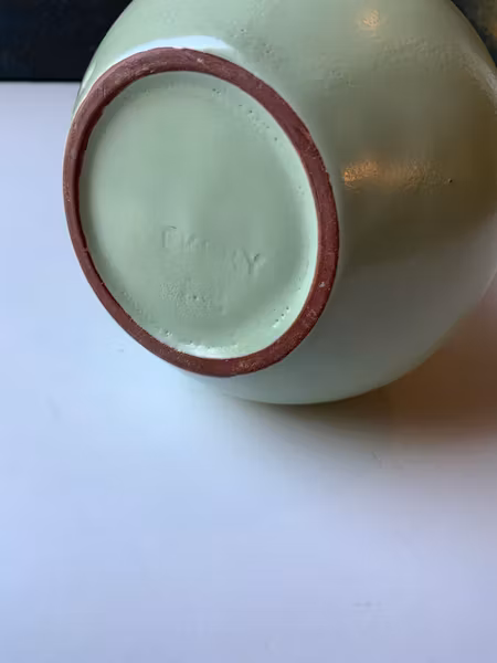 Celadon green vase 52