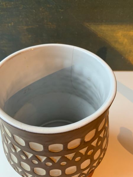 India vase 7009M