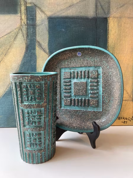 Patina vase 7028