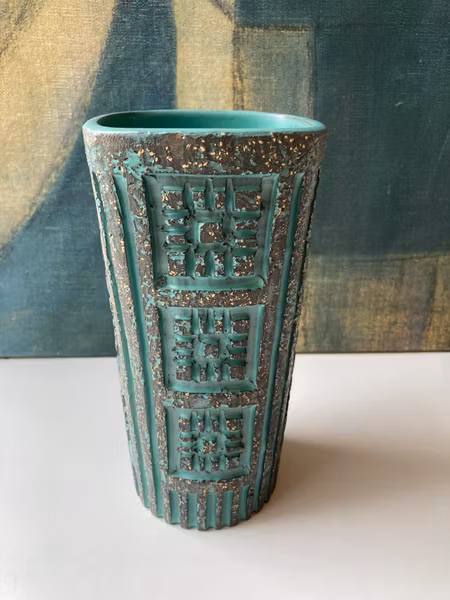 Patina vase 7028