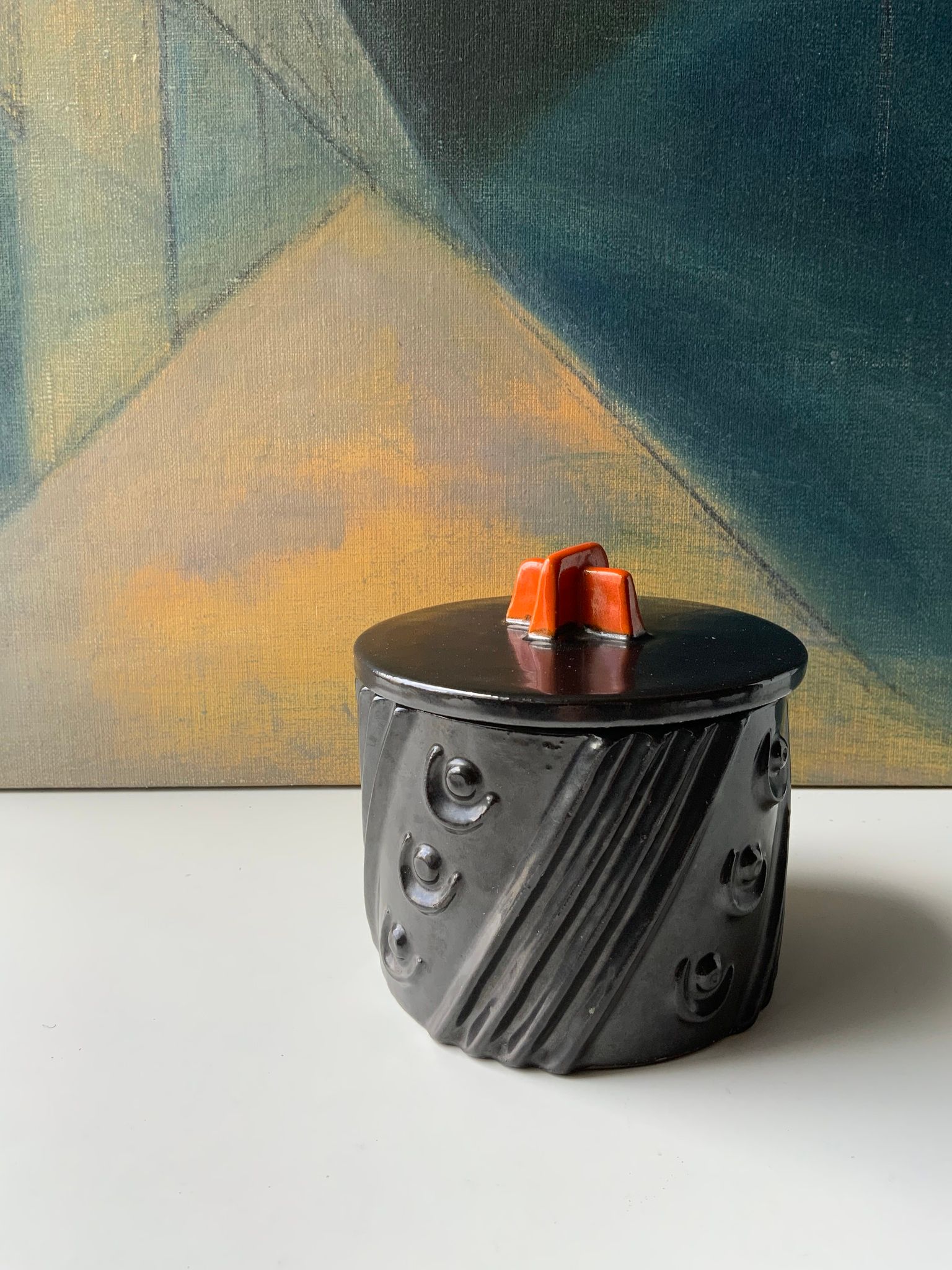 Tobacco jar 3023