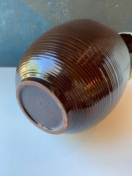 Thomson vase 237