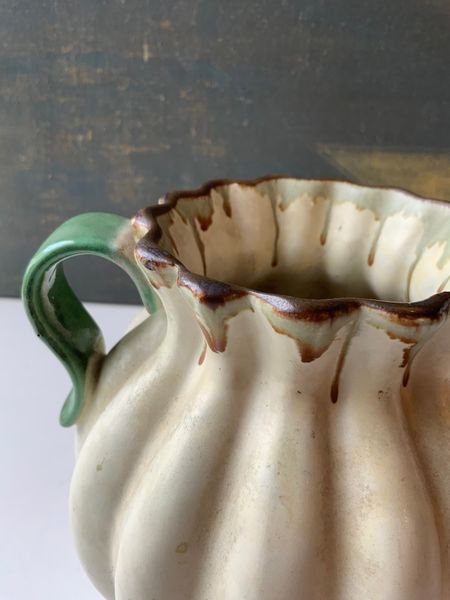 Thomson vase 405