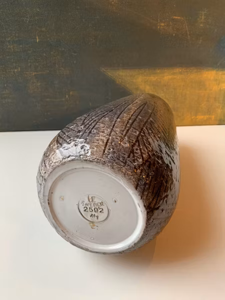 Vienna vase 2592