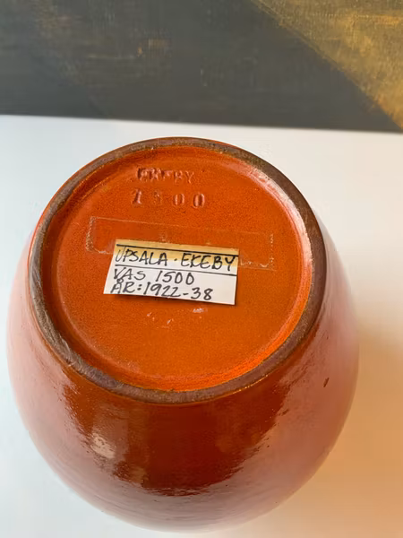 Orange/black vase 1500