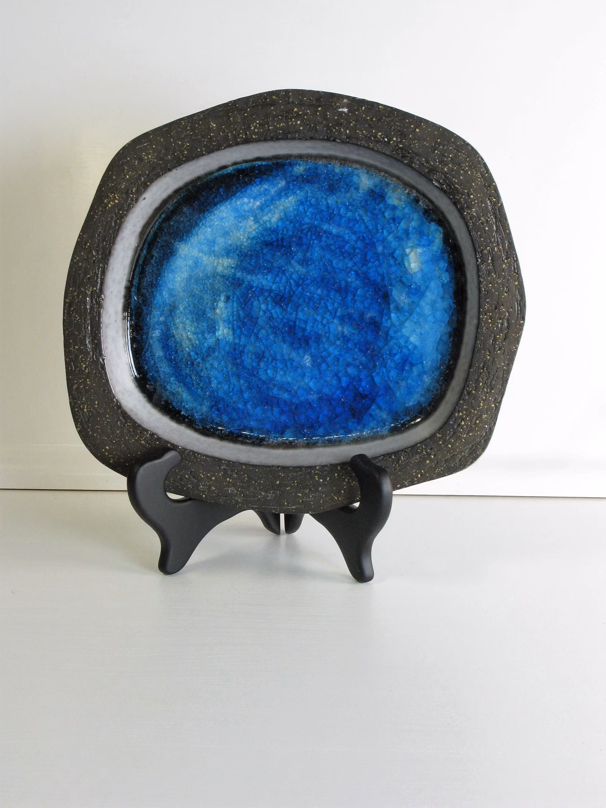Grey & Blue dish 1067y