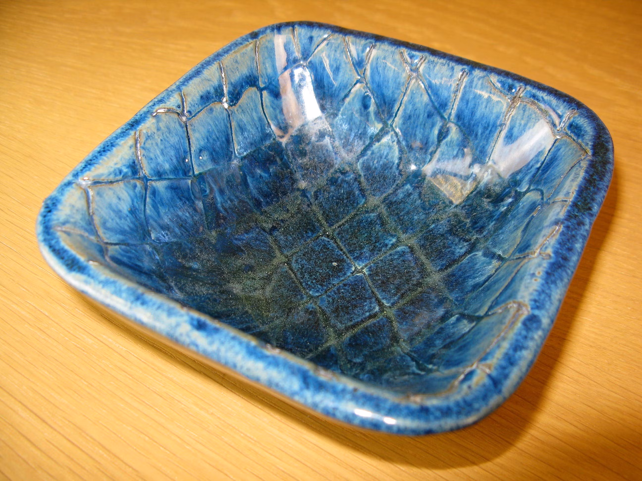 Fishnet bowl 302