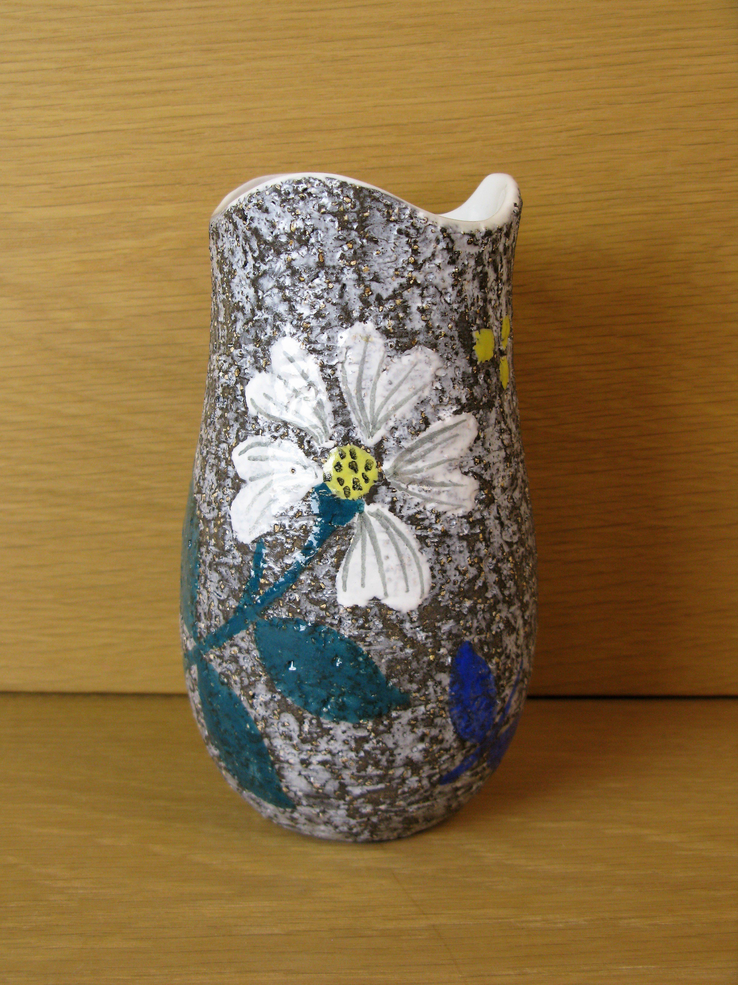 Ester vase 4395