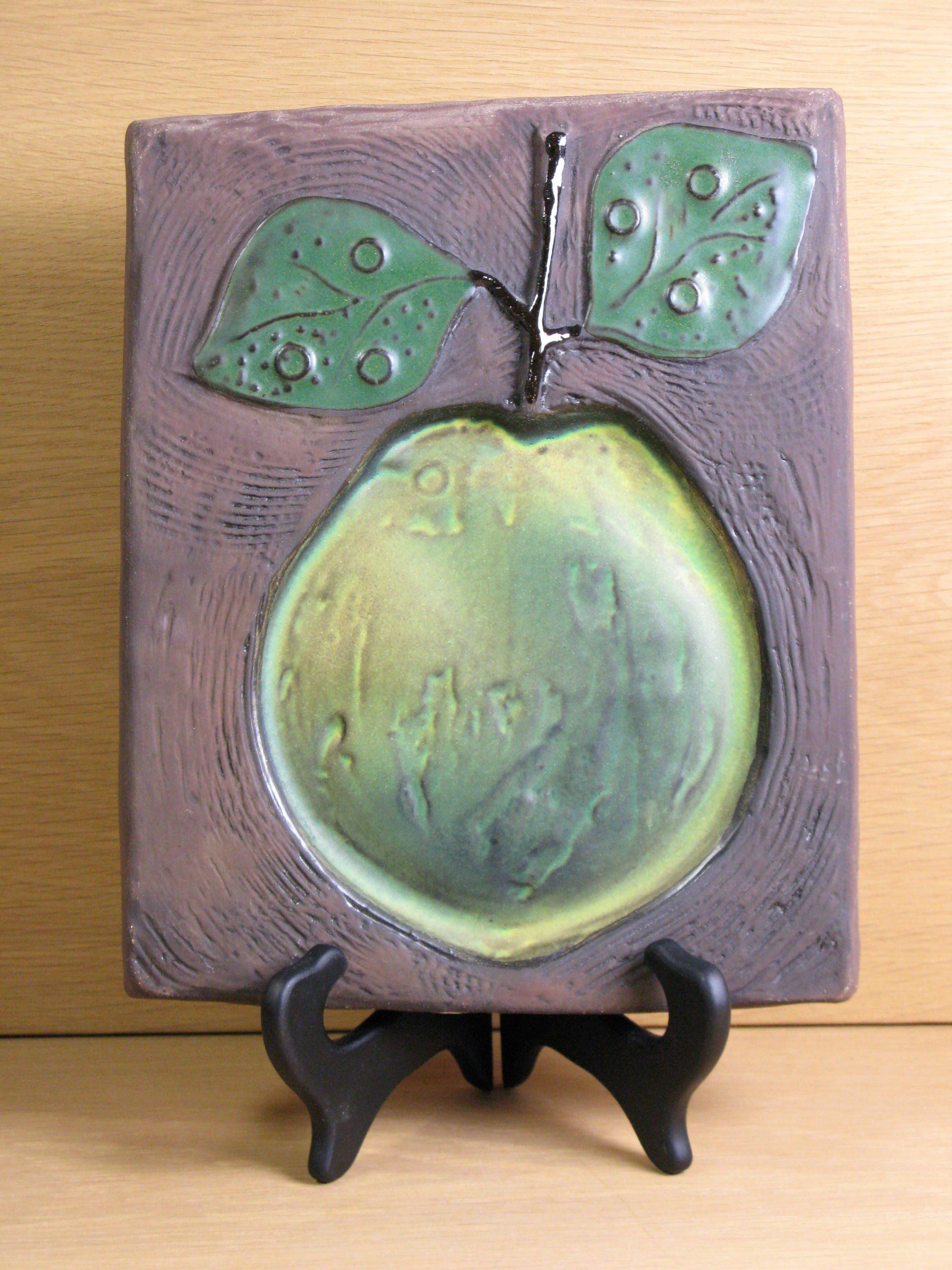 green apple wall plate 1043e