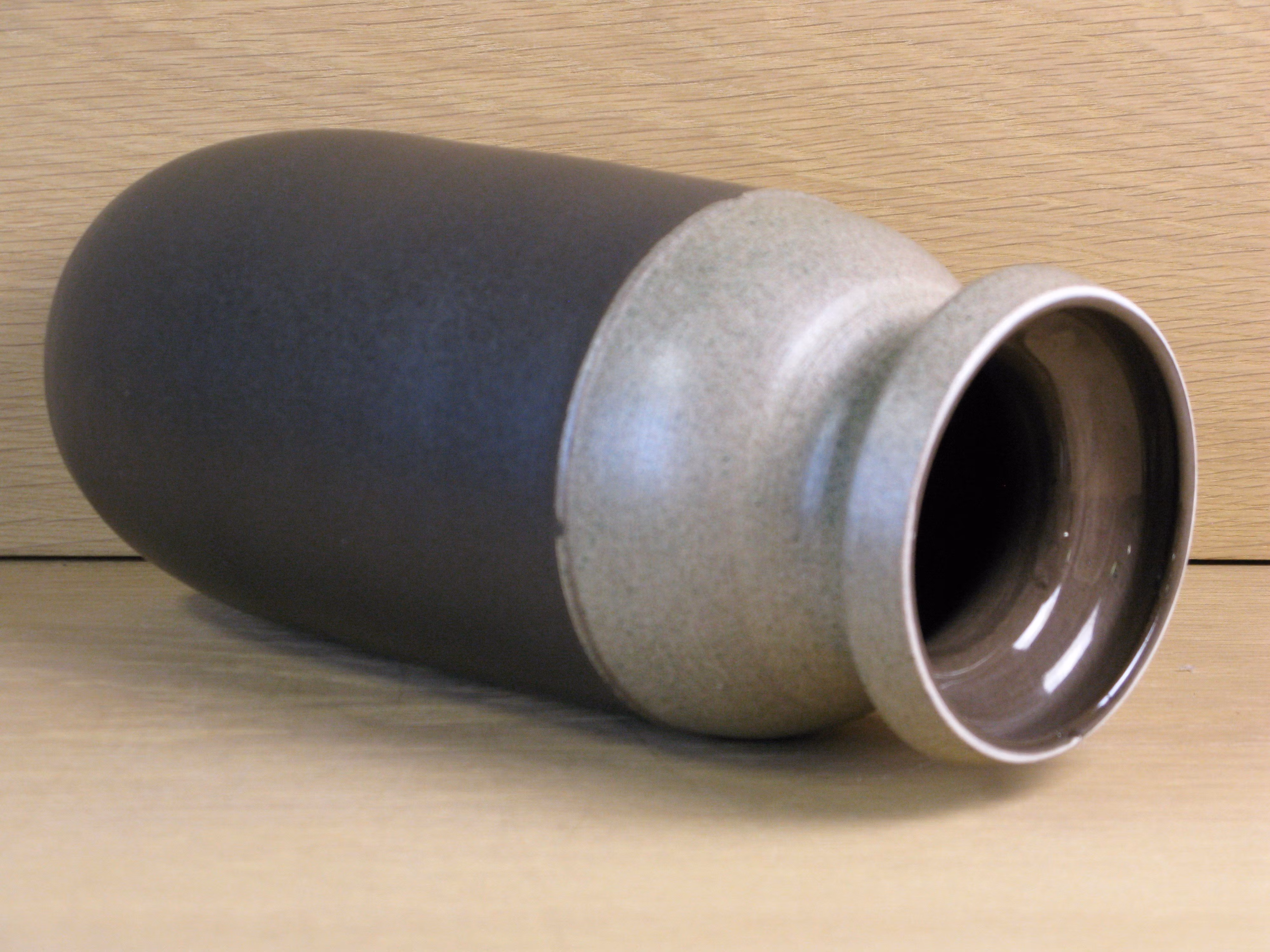 Greenish/brown vase 1034/166